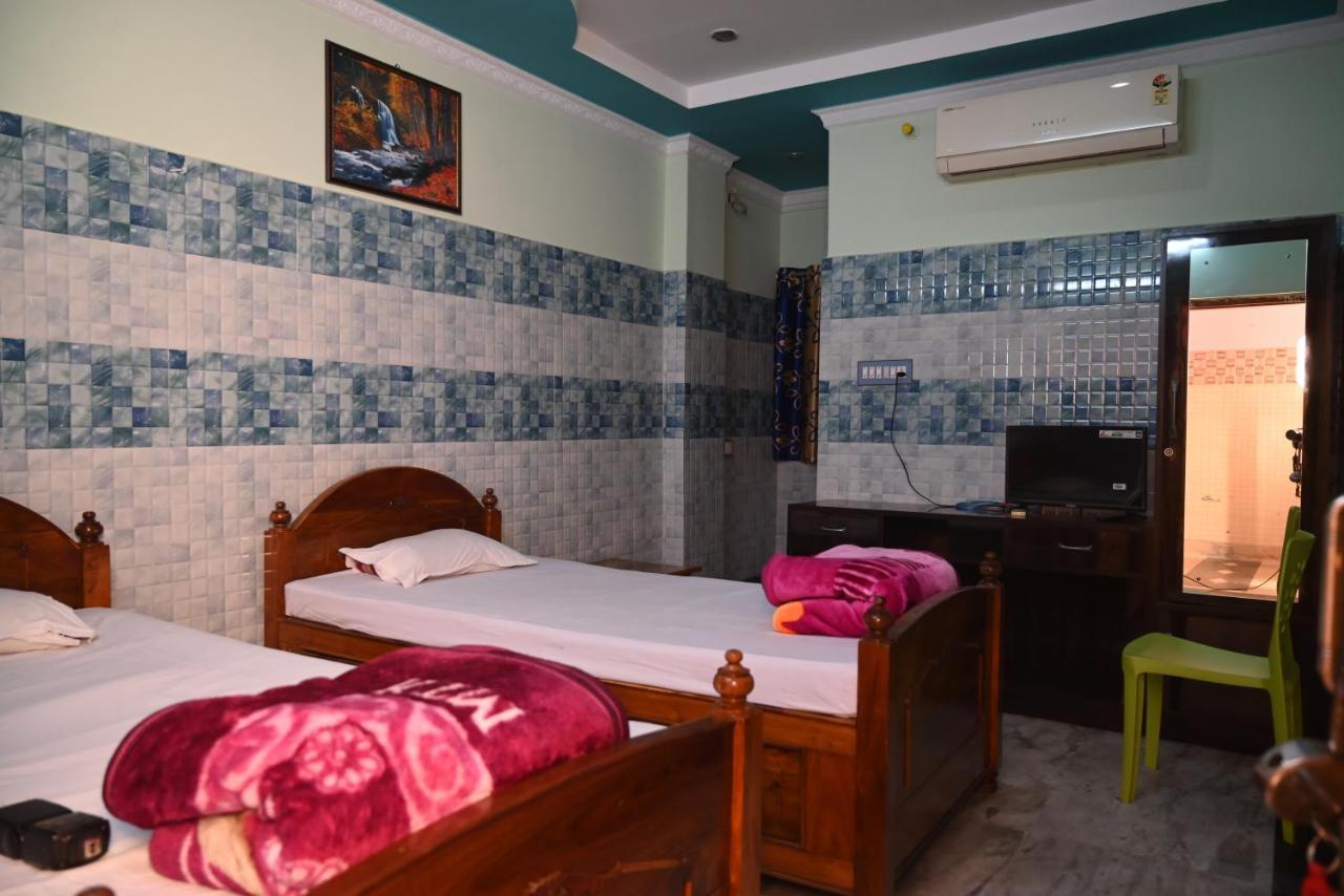 Hotel Rajmahal Bankura Exterior photo
